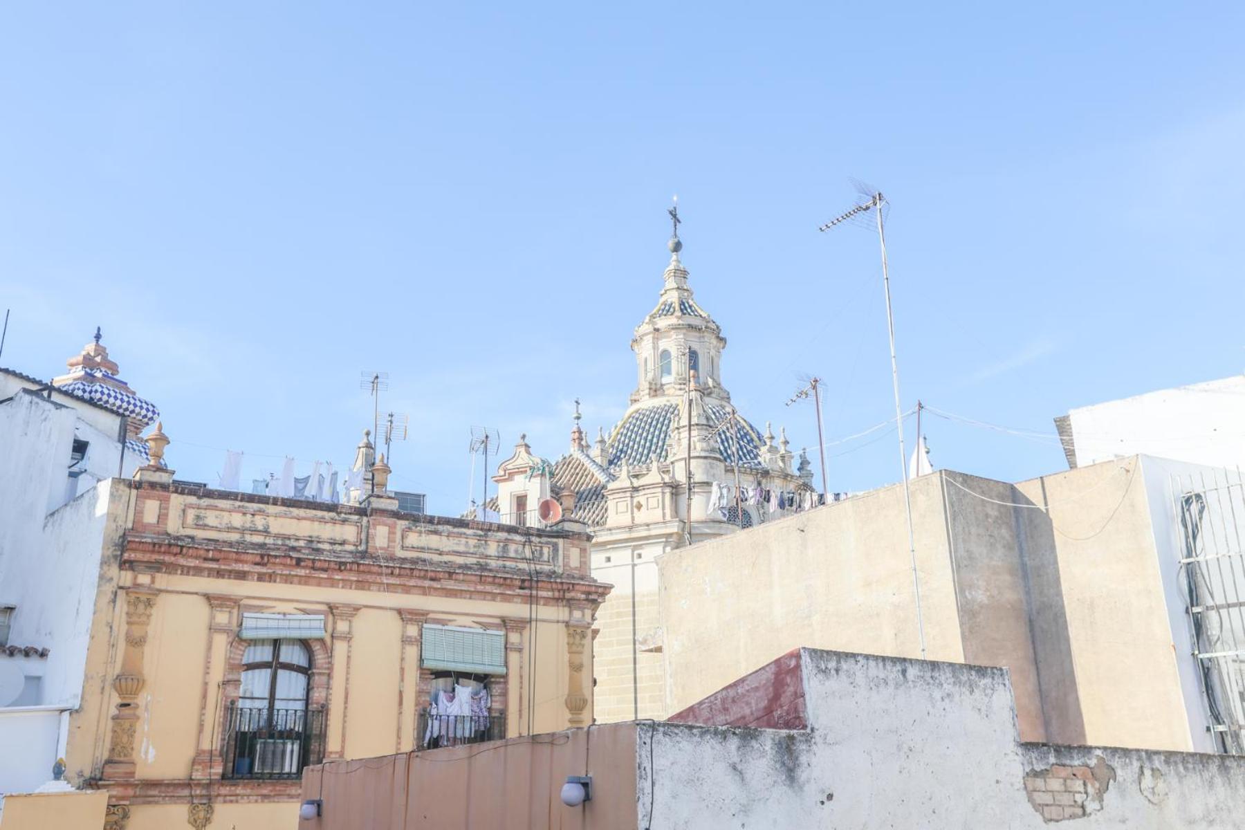 Galindo Center Premium Suites, Free Parking Seville Exterior photo